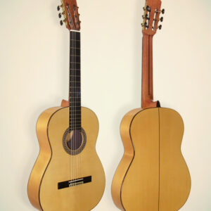 Guitarra Juan Montes Modelo 147
